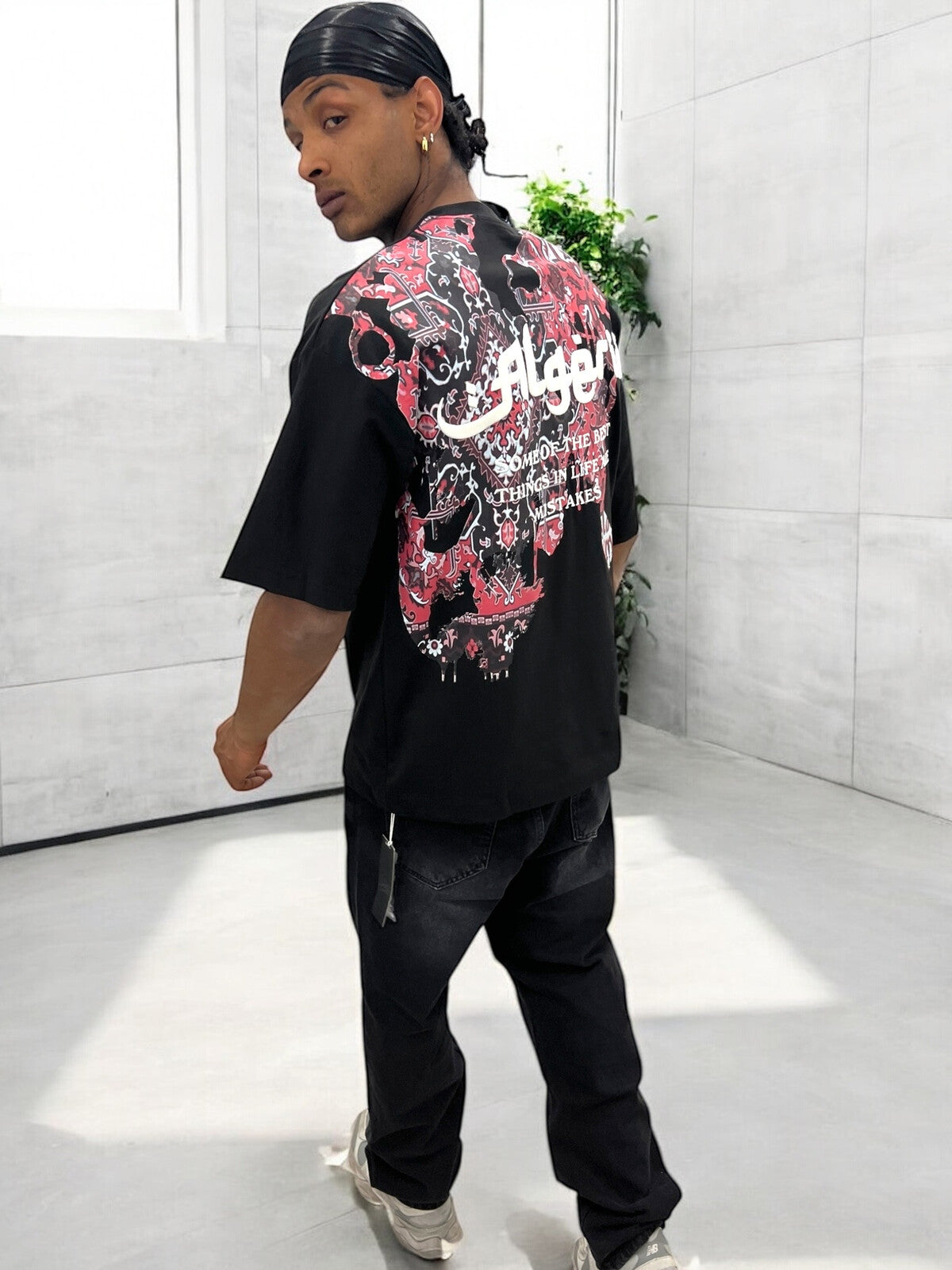T-SHIRT 005 BRODÉ