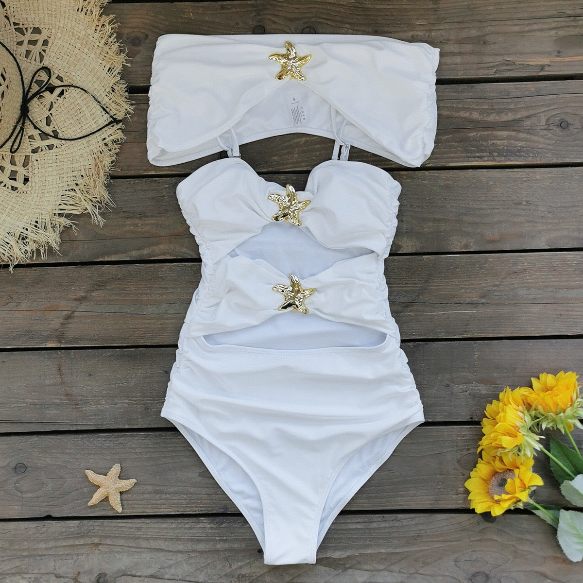 Ensemble Maillot de bain et jupe “Bella”