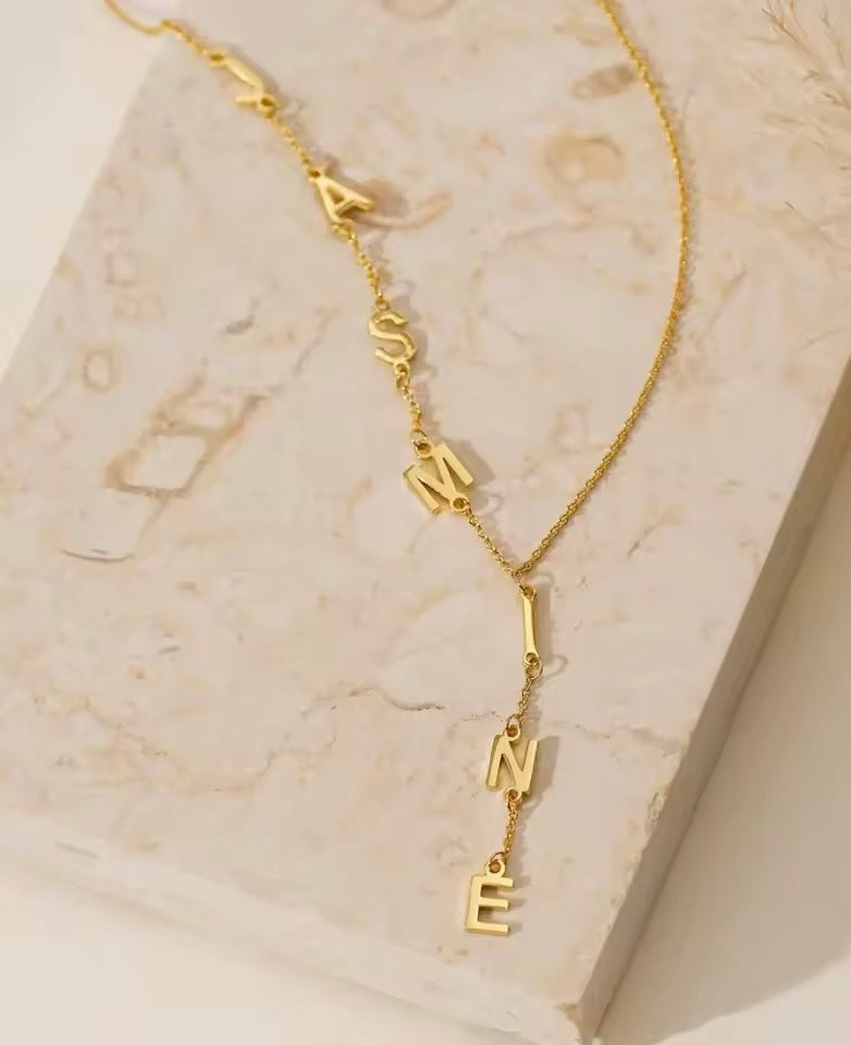 Collier personnalisé en acier inoxydable (1 à 10 lettres)