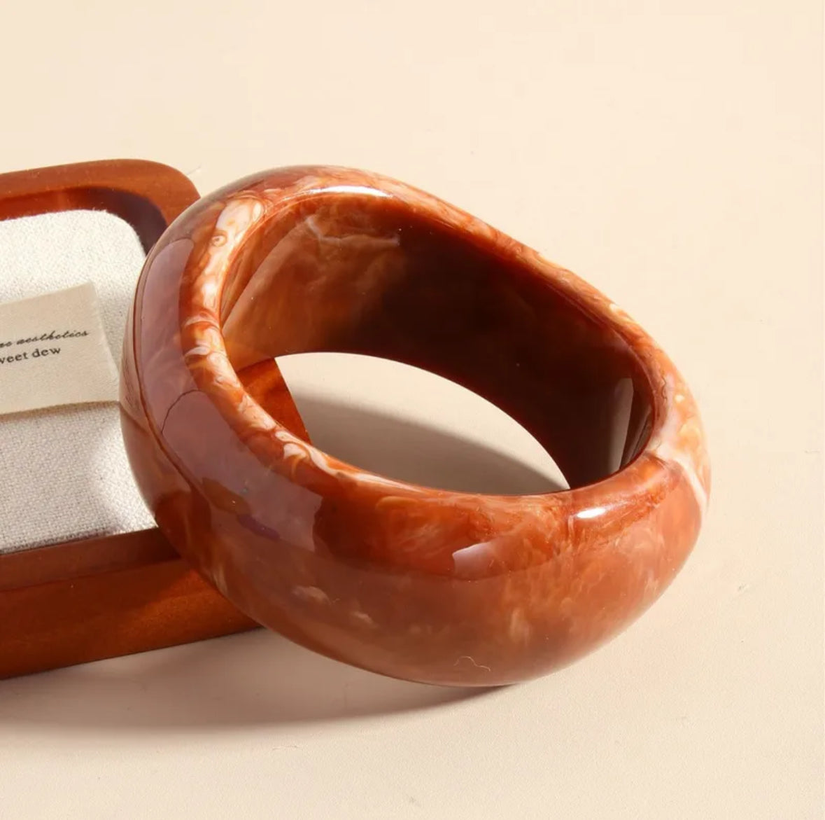 Gros bracelet