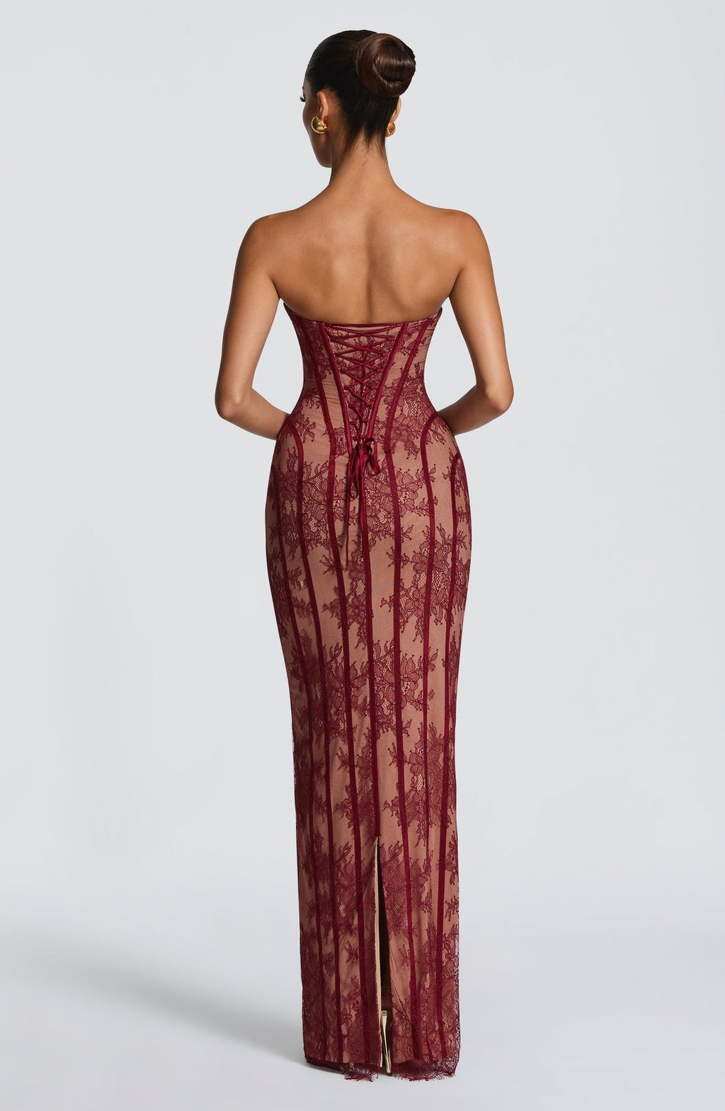 Robe « Ashel » premium longue (précommande de 16 jours)