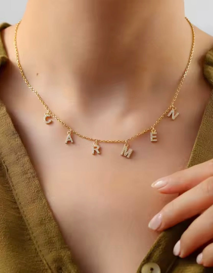 Collier personnalisé en acier inoxydable (1 à 9 lettres)