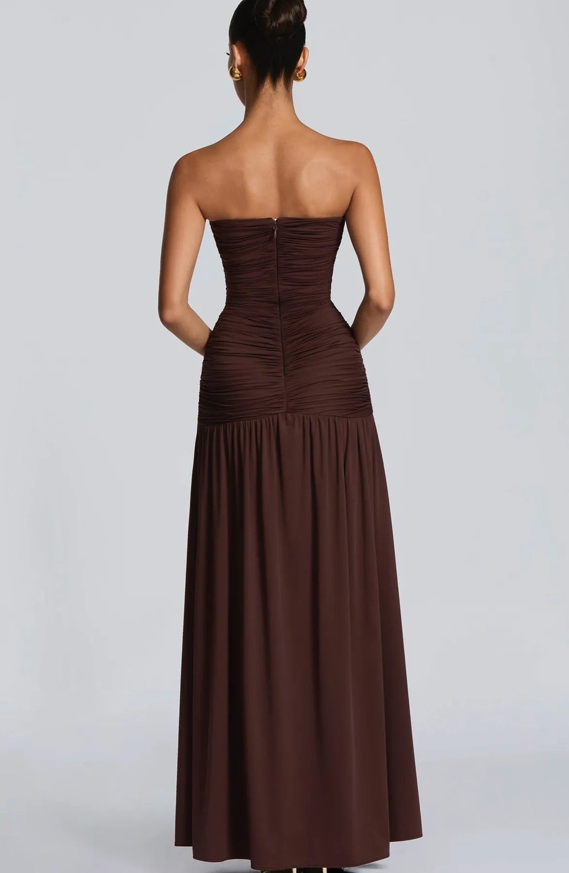 Robe « Sophia » marron (précommande de 3 jours)