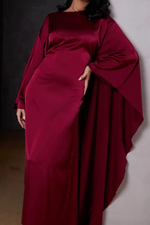 Robe “Sarah” satinée nouée à la taille