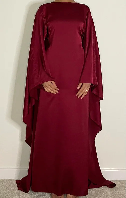 Robe “Sarah” satinée nouée à la taille